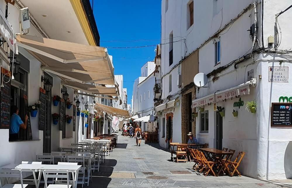 Apartamento En Conil Cerca De Playa Y Centro Конил-де-ла-Фронтера Екстериор снимка